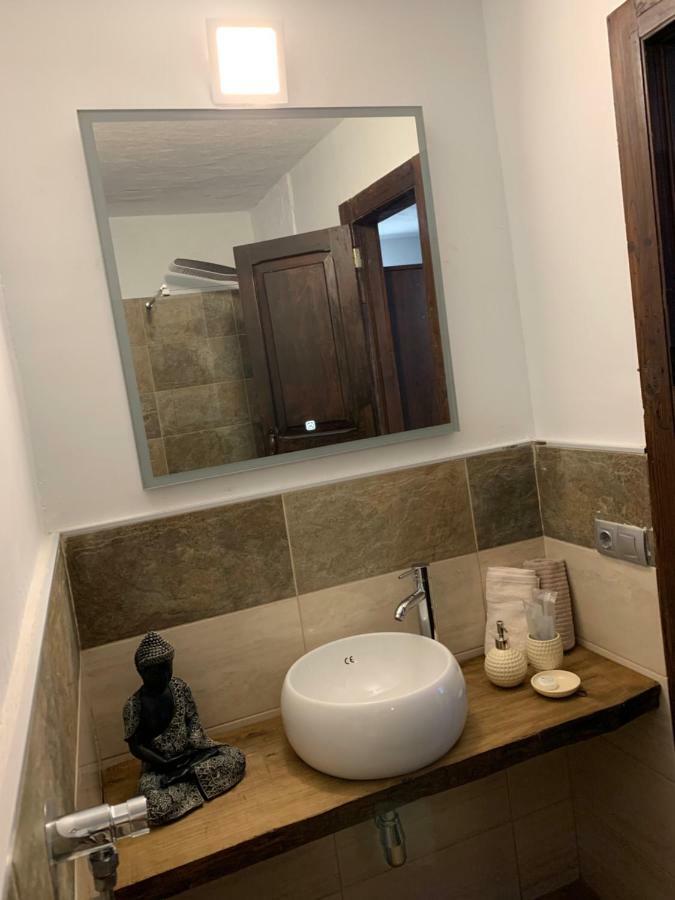 Valtisya Pool And Airport Guest House Telde Luaran gambar
