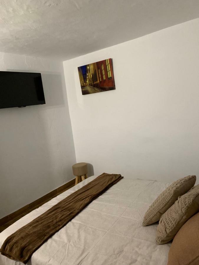 Valtisya Pool And Airport Guest House Telde Luaran gambar
